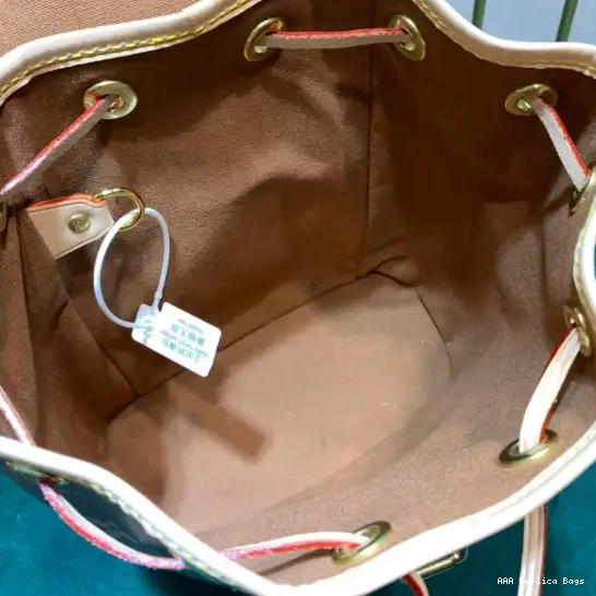 Aaa replica ru LOUIS VUITTON BACKPACK 0627